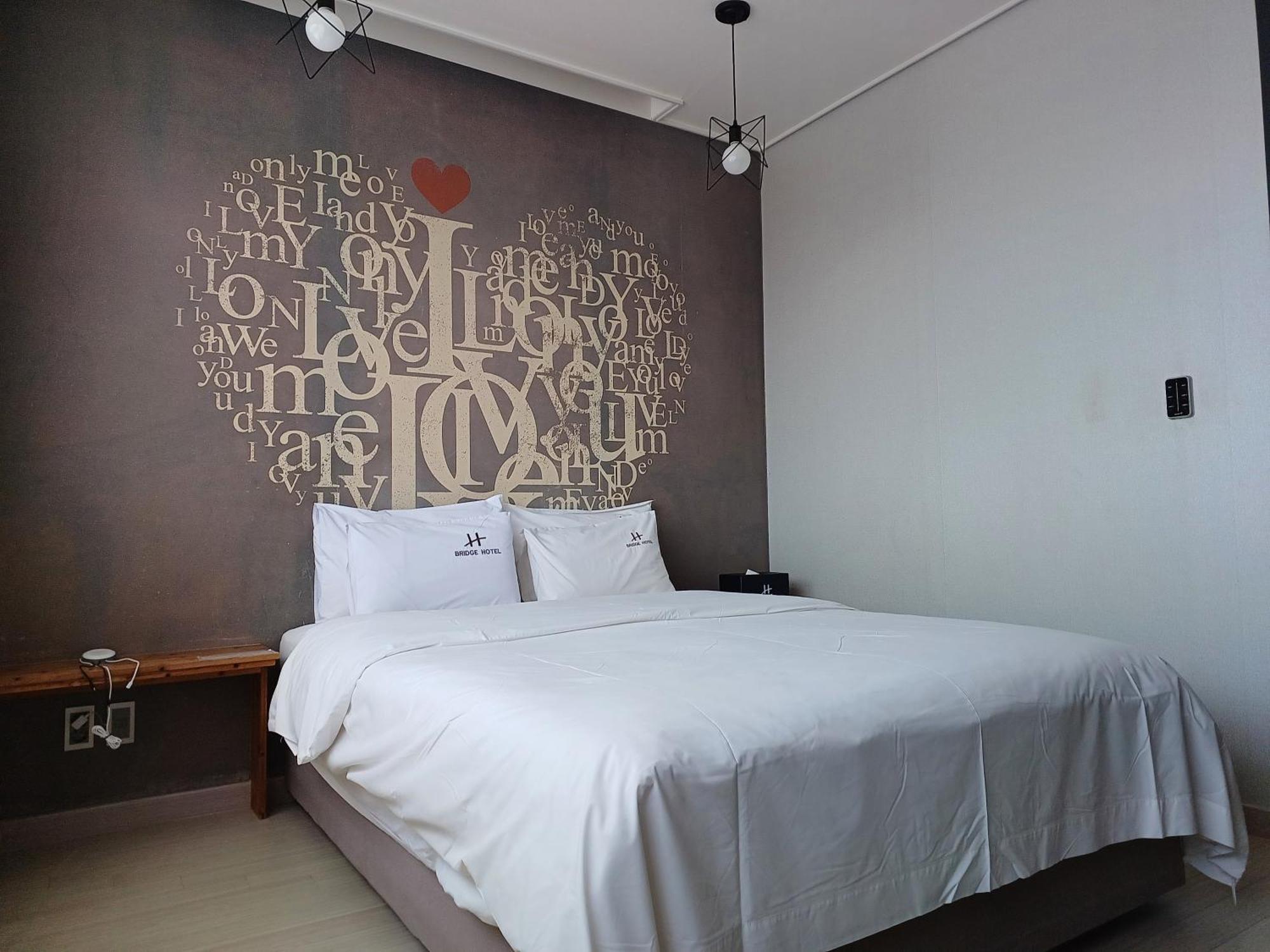 Tongyeong Bridge Hotel Exterior foto